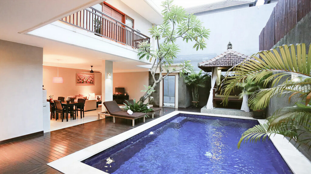 Private swimming pool: Thelightvillas 