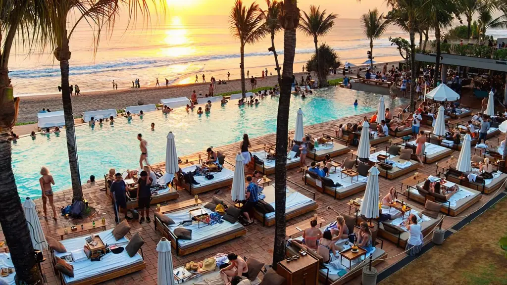 Beach club in Seminyak Bali: Potato Head, Ku De Ta