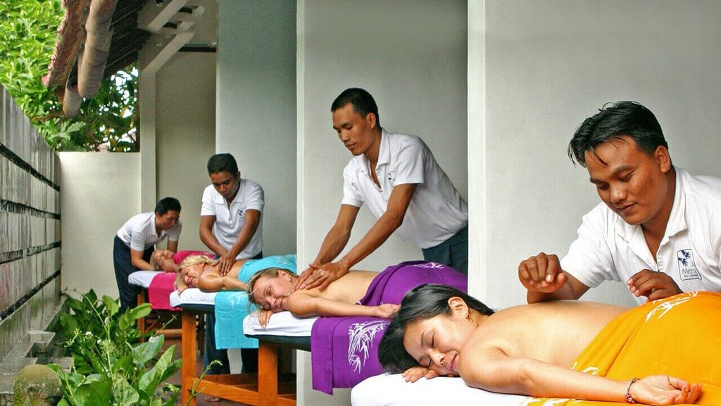 Jari Menari massage treatment in Seminyak