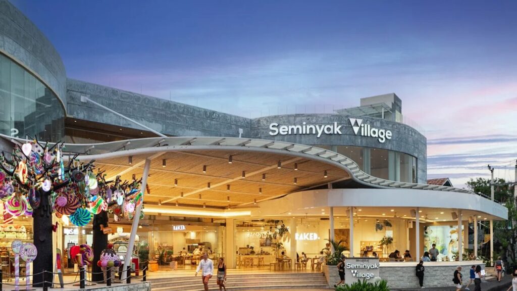 Seminyak Village shopping mall in Bali:   Seminyak Square